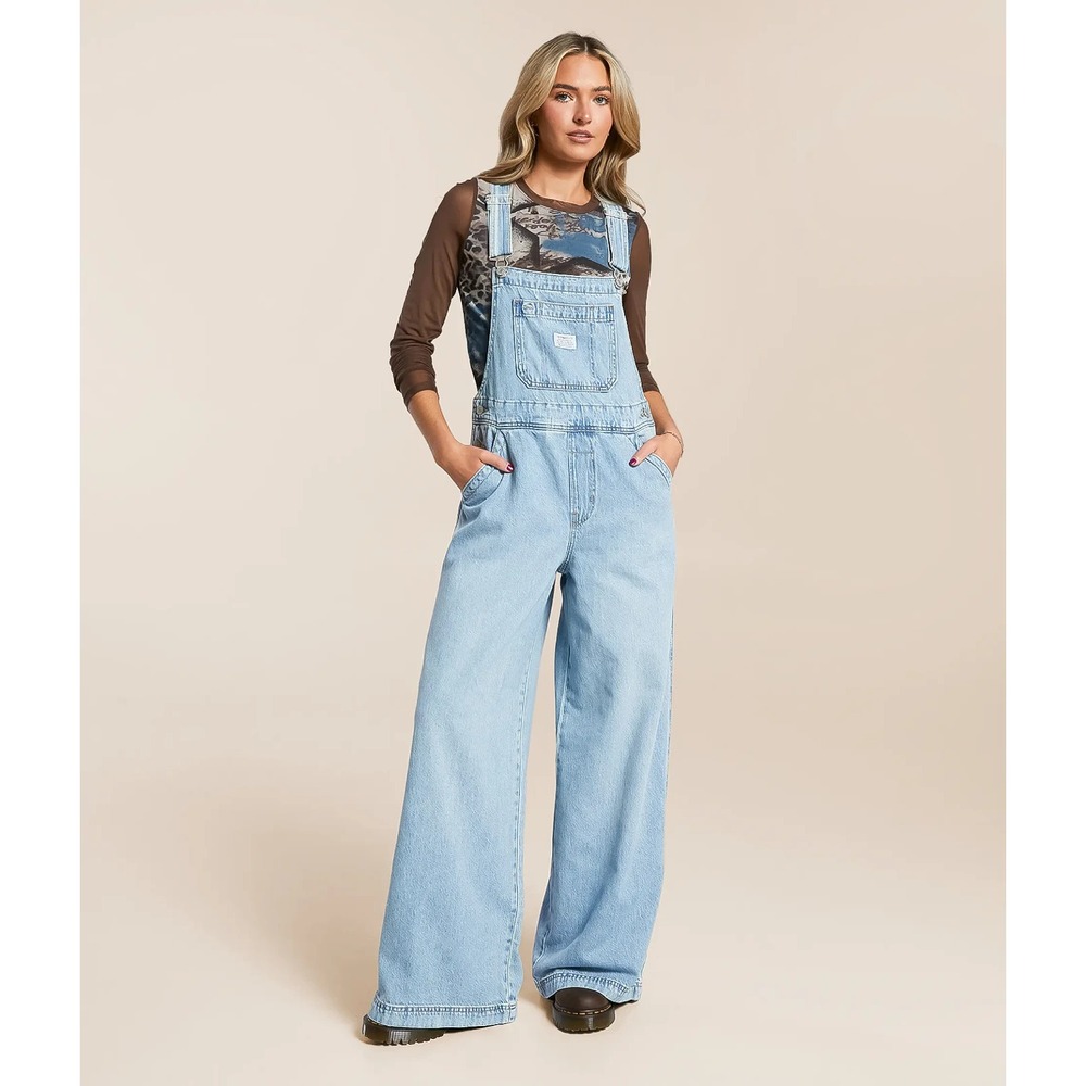 Levis Premium XL Lightweight Denim Overalls Womens Small Blue Wide Leg